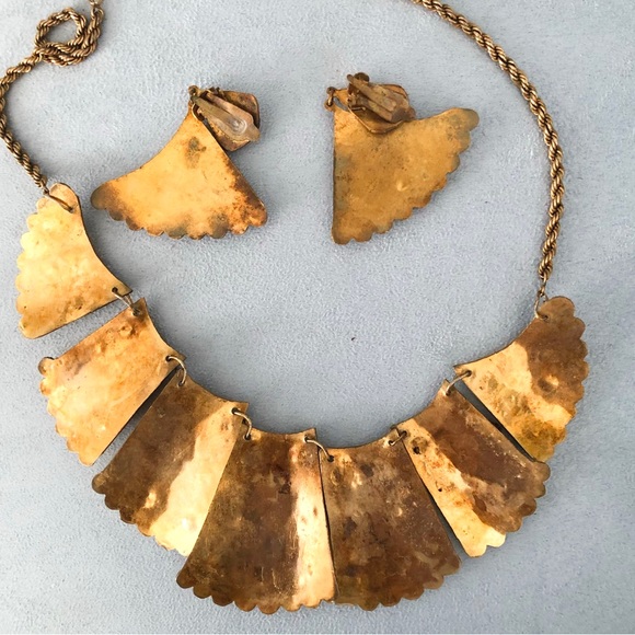 Rare Egyptian Necklace & Earring Set - Picture 9 of 10